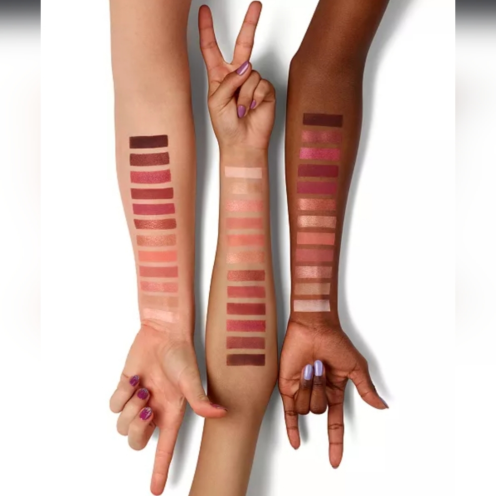 Urban Decay Naked Eyeshadow Palette - Red and Brown Shades - Picture 7 of 8